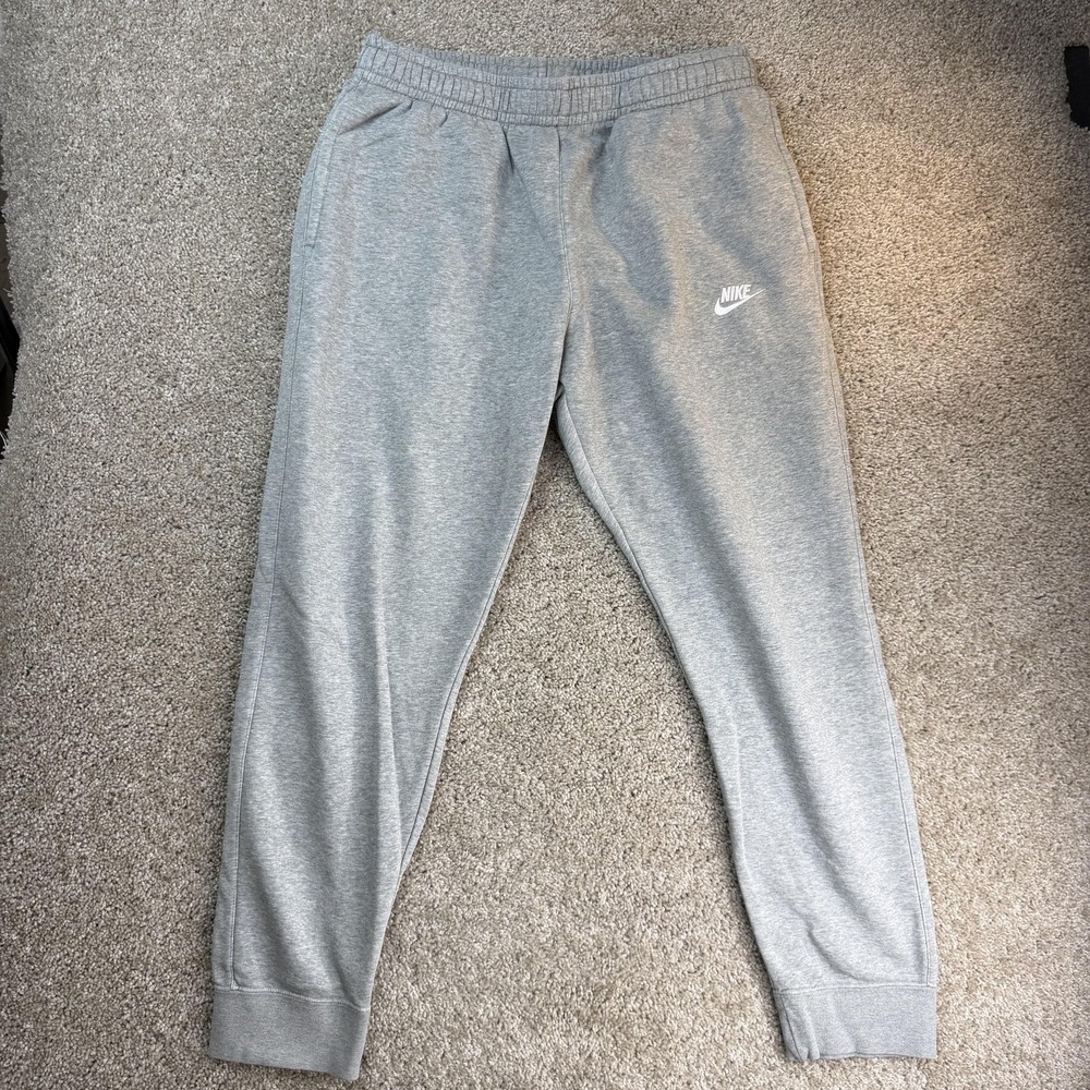 Nike Sweatpants Mens Large Gray Fleece Joggers Elastic Waist Pockets Tapered